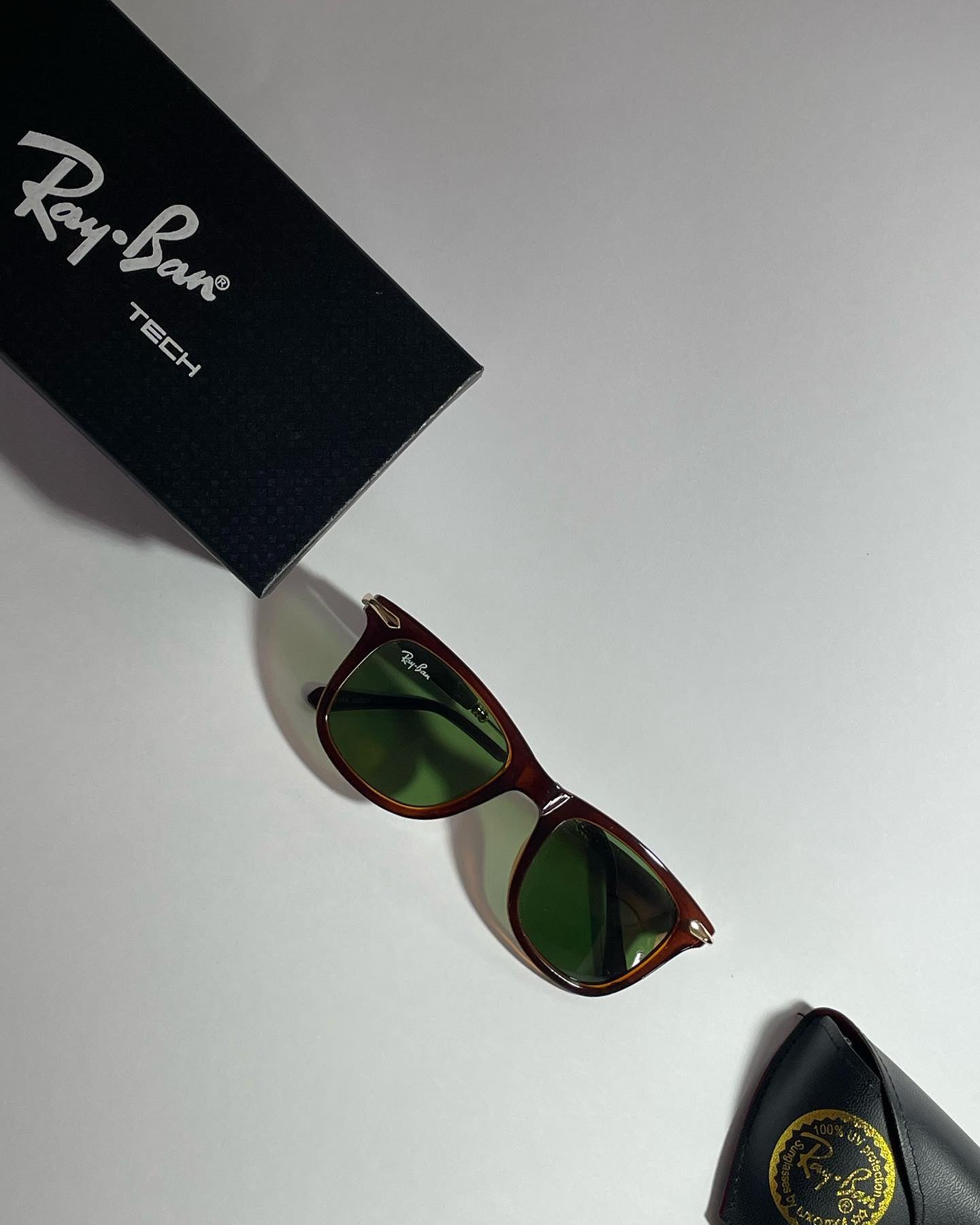 Ray Ban  MARRON