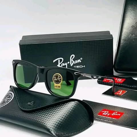 Ray Ban  SUNGLASSES